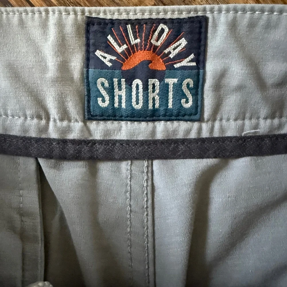 Faherty All Day Shorts‎ Mens 28 Gray Hybrid Board Shorts MSC0007 Beach Coastal